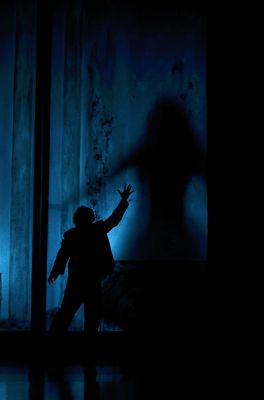 Week-end 4 : Orfeo de Monteverdi - Orphée s'est retourné et perd Eurydice à jamais. © CCR Ambronay-Bertrand Pichène