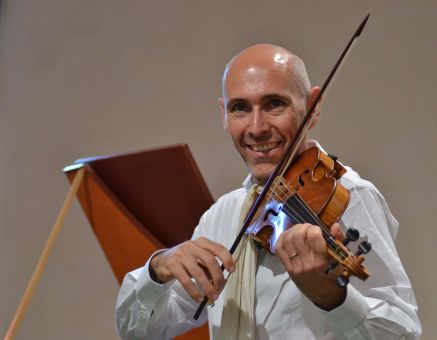 Enrico Onofri a donné le concert Quatre Saisons dans l'abbatiale 